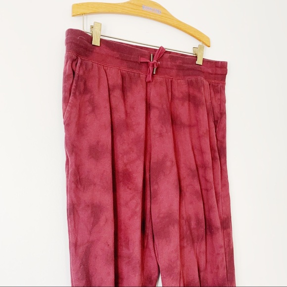 Old Navy Pants - ♥️TIE DYE JOGGERS/SWEATPANTS